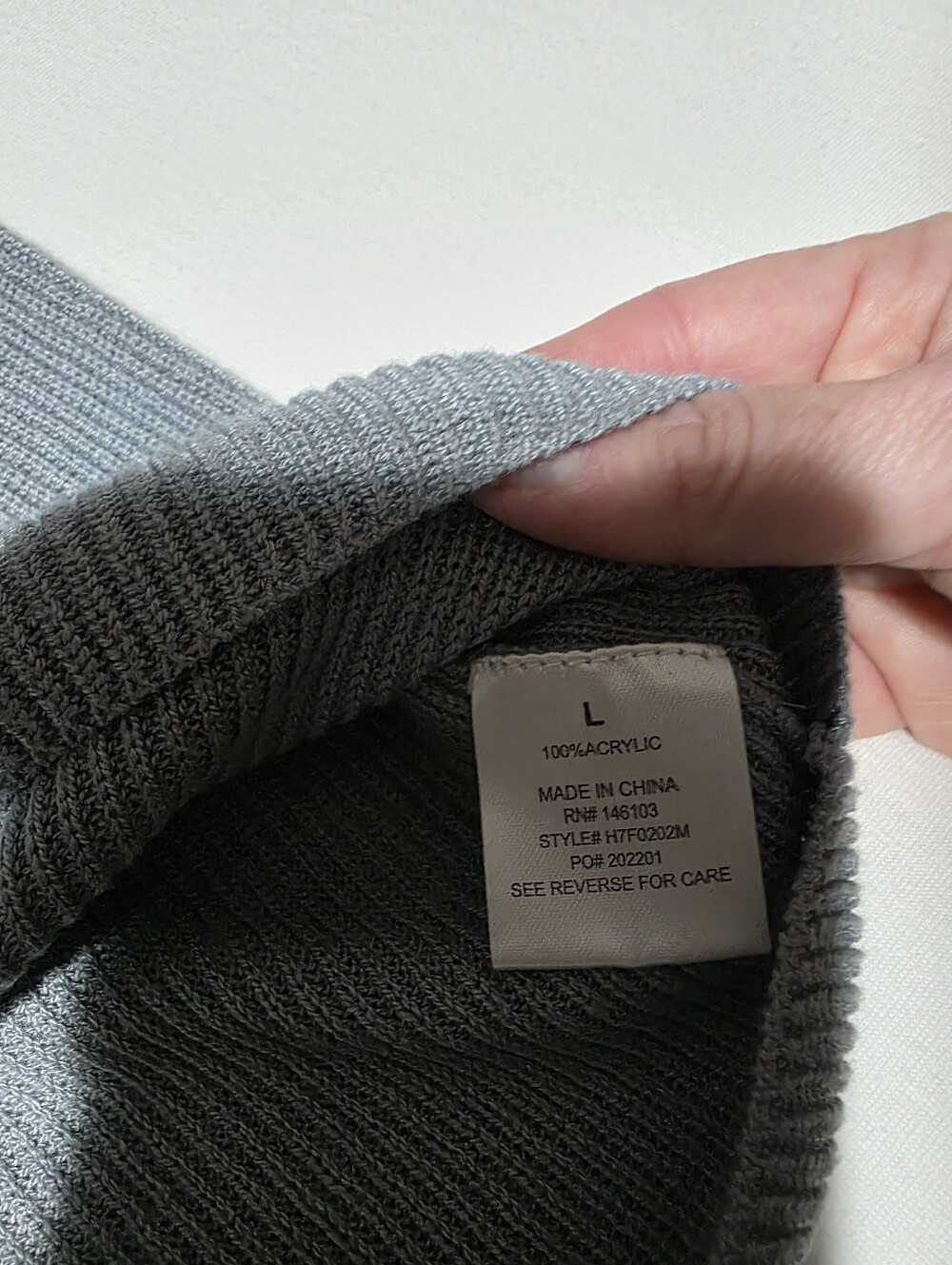 Hippie Rose Gray Cold Shoulder Cutout Sleeve Knit Sweater Women's L - Picture 5 of 8